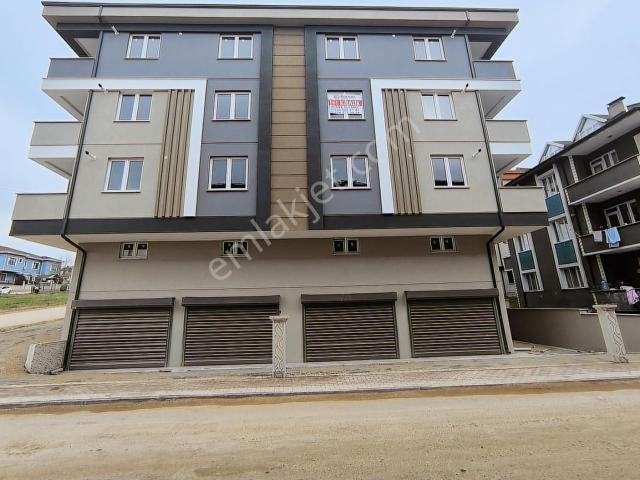 Kariyer'den Okul Sağlık Ocağı Karşısı Lüks 1+1 Kiralık Daireler