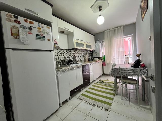 Kariyer'den Aşağı Eğlence'de Bağımsız Full Yapılı 2+1 Daire!