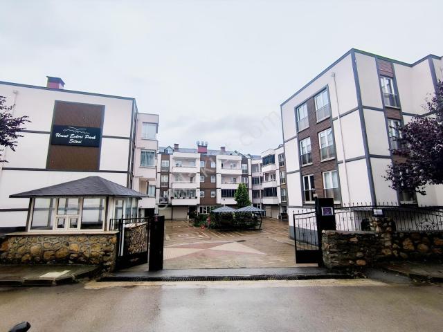 Kariyer'den Çevreyolu Umutevleri Park Sitesinde 3+1 Arakat 110m²