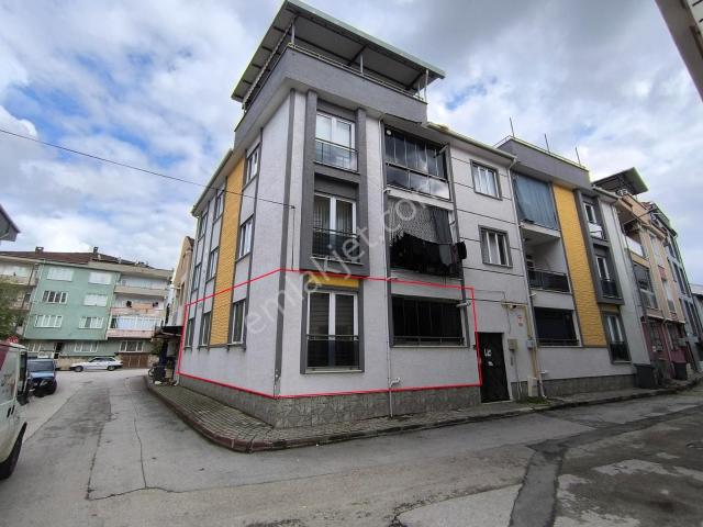Kariyer'den Hamidiye Mah Yüksek Giriş 2+1 Satılık Daire 85 M²