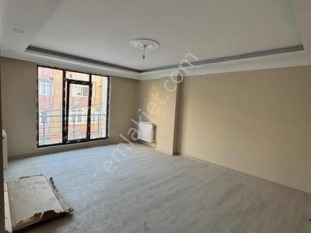 Karlıbayır Da Belediyeye Yakın Konumda Kiralık 2 + 1 Daire