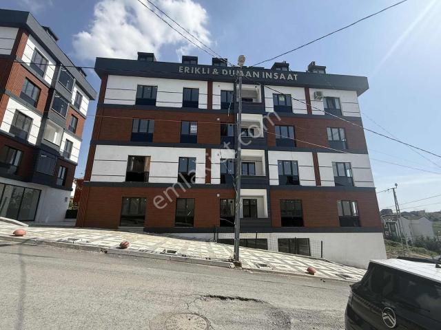 Karlıbayırda Çift Cephe 2+1 95 M2 Otoparklı Asansörlü Lüks Daire