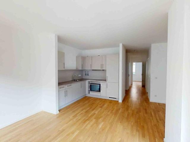 Ihr neues Zuhause in Karlshorst: Helle 3 Zimmer mit Balkon und Einbauküche
