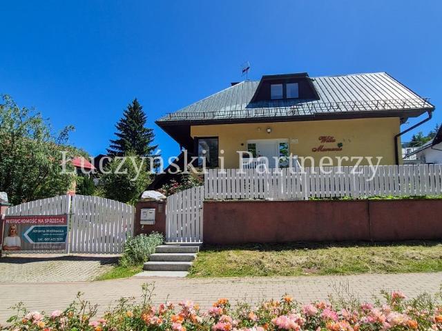 Wyjątkowy dom inwestycyjny 330 m2 w Karpaczu z potencjałem