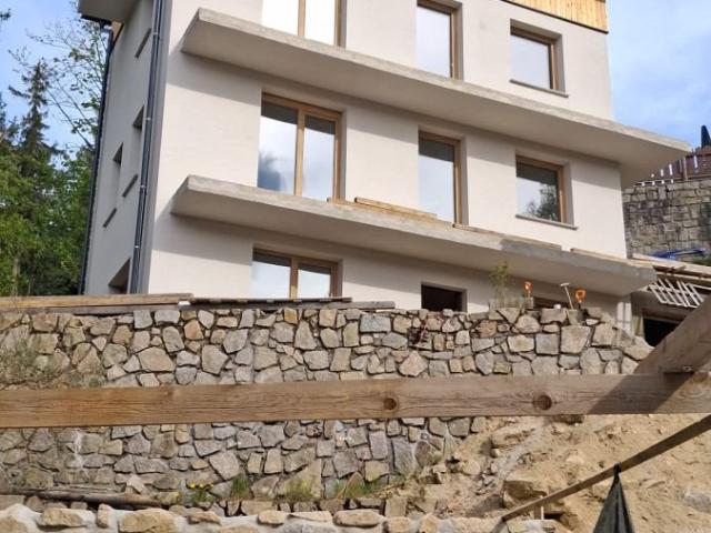 Obiekt komercyjny z restauracją 750 m² w Karpaczu zapraszam