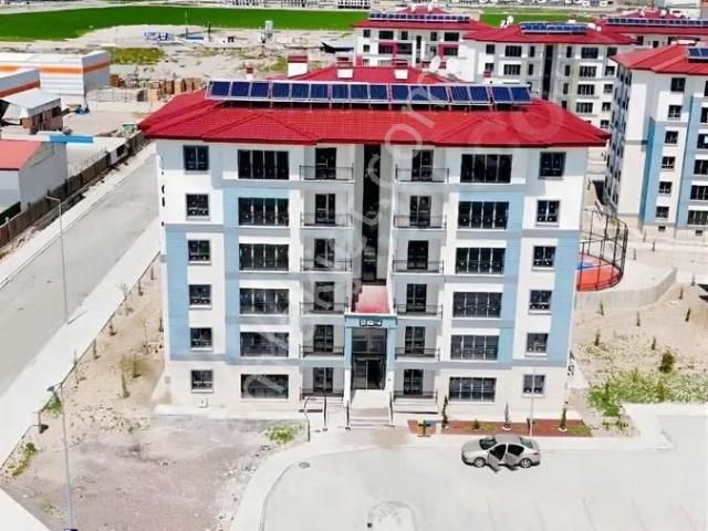 Karpuzatan Toki'de Satlık 3+1 Orta Kat Daire