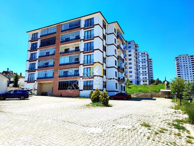 Kastamonu Emlak Gayrimenkul Satılık Kuzeykent Gölpark 2+1 Daire