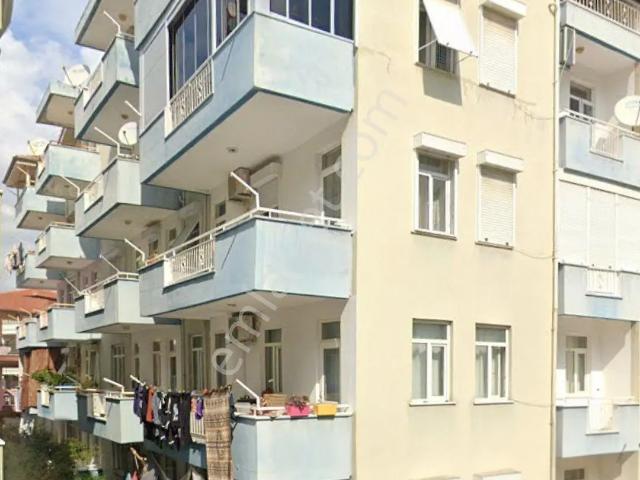 Kasaplar Mahallesinde Satılık 300 M² 7+1 Dubleks Daire