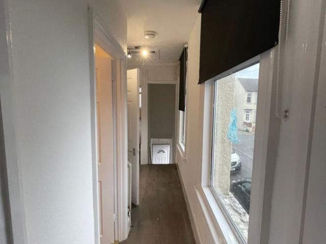 Kashgar Road SE18, 3 bed flat to rent, £1,850 pcm | PrimeLocation