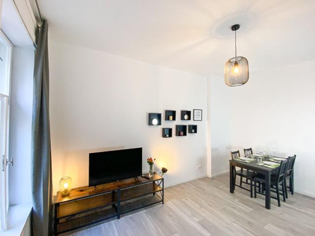 Kassandra – Cozy 2 Room Apartment in Berlin Lichtenberg