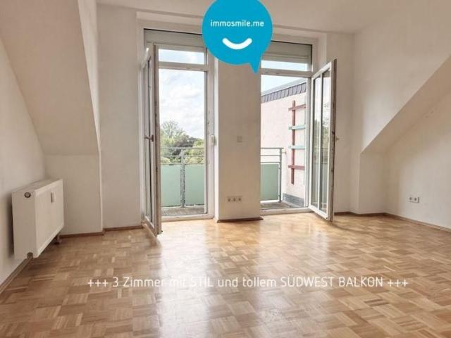 Kaßberg • 3 Zimmer • Balkon • Parkett • Bad mit Wanne • Aufzug • Dachgeschoss Flair • Anschauen !?