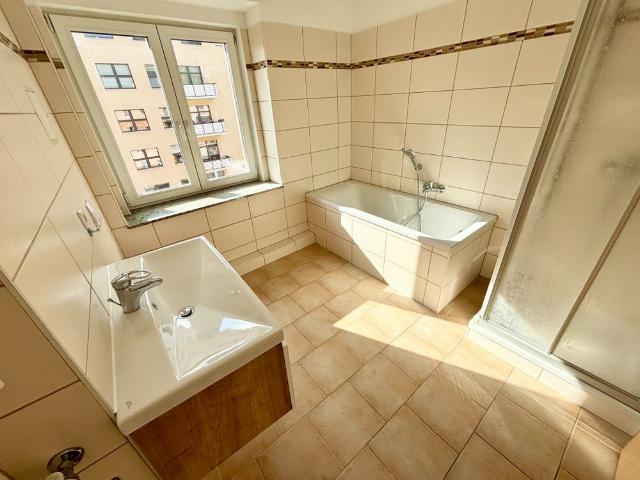 Kaßberg * Maisonette * 4 Raumwohnung * 2 Balkone * Stellplatz * Frei ab sofort