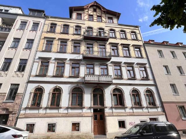 Kaßberg – ruhige Seitenstraße, Balkon & großer Innenhof – perfekt für Eigennutzer
