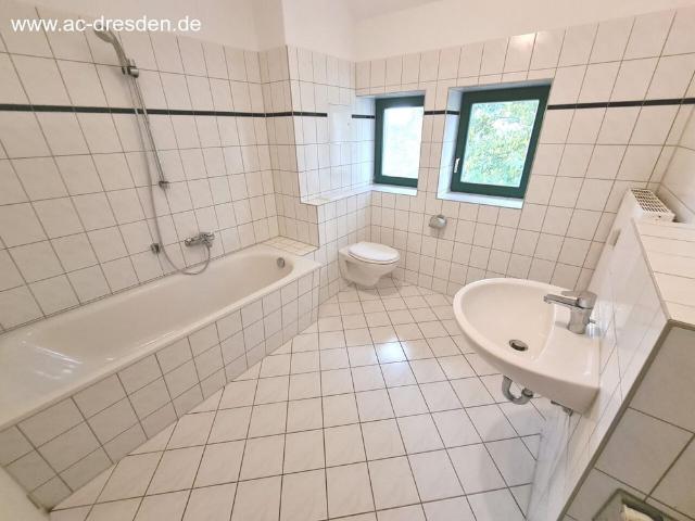 Kaßberg: stilvolle Maisonette Wohnung mit Aufzug im sanierten Altbau!