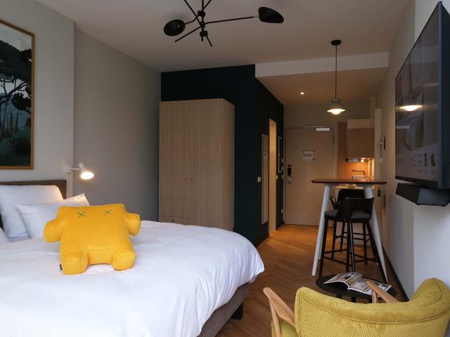 KASSEL | CLASSYHOOD+ FOR TWO