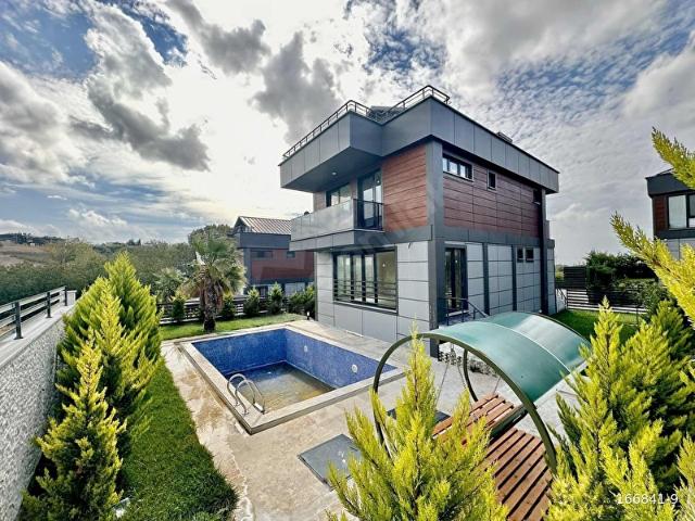 [KASSEL YAPI] GENİŞ BAHÇELİ HAMAM & SAUNA & HAVUZLU 5+1 VİLLA!