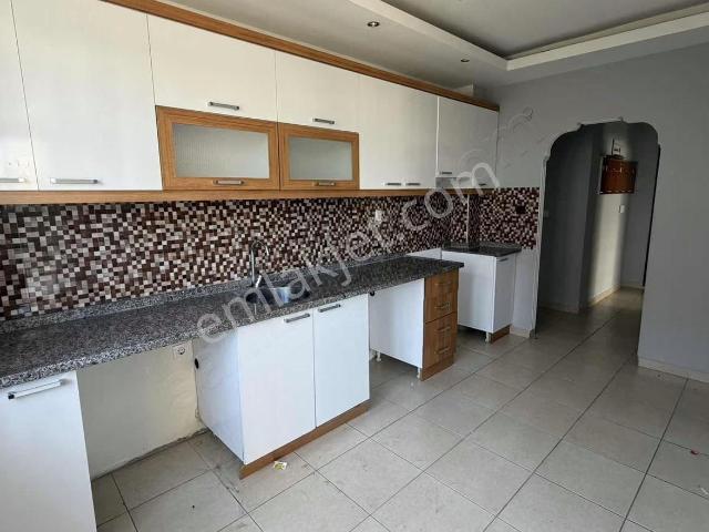Katta Tek Daire Üzeri 3+1 Ebeveyn Banyolu Kiralık Daire
