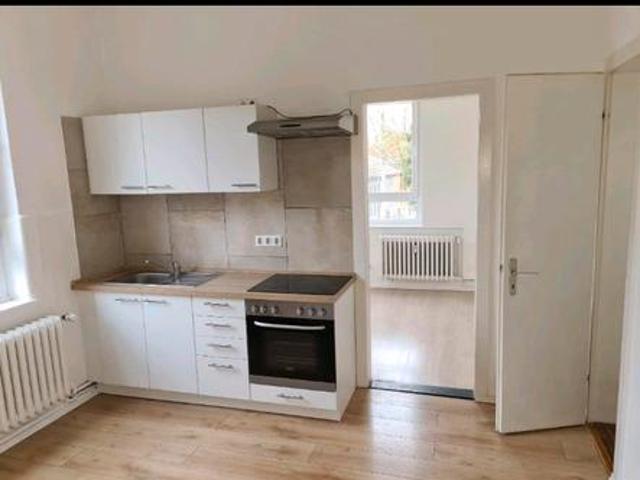 kattenturm 3 Zimmer plus EBK und Balkon