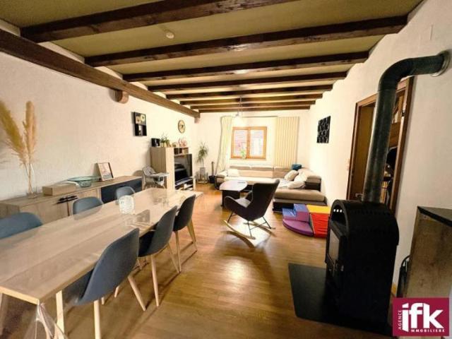 Katzenthal: Maison 4 pièces avec terrasse, jardin et garage