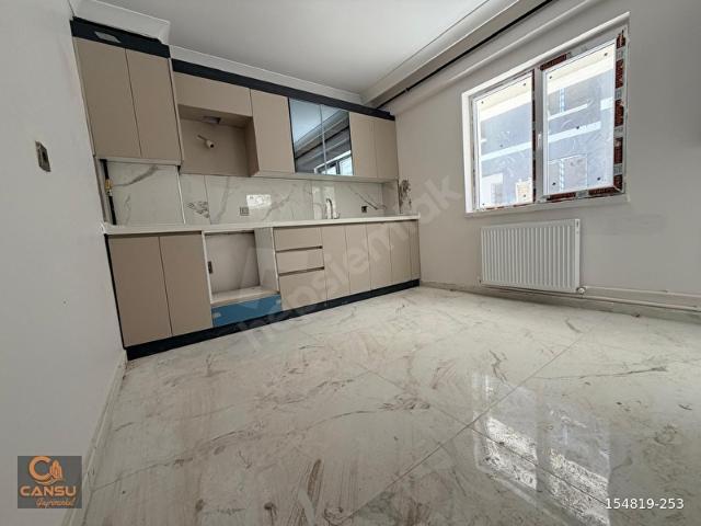 KAT DAİRESİ EMSALİ MERKEZİ LOKASYONDA YÜKSEKGİRİŞ KİRALIK DAİRE