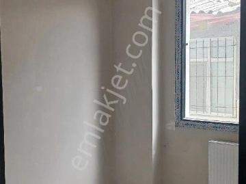 Katılım Ve Krediye Uygun Arnavutköy Haraççı Karlıbayırda Sitede Satılık 2+1 Yüksek Giriş Kat Daire