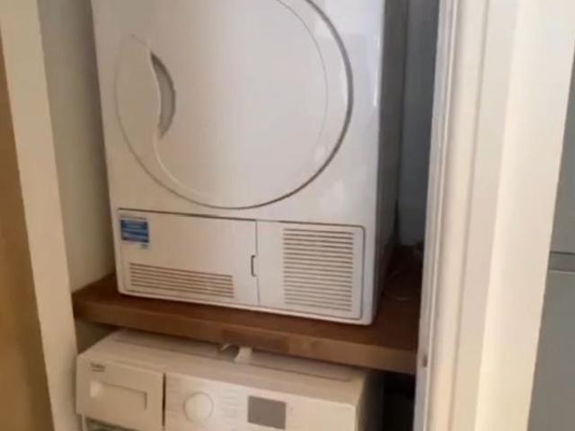Kate Has an Apartment
