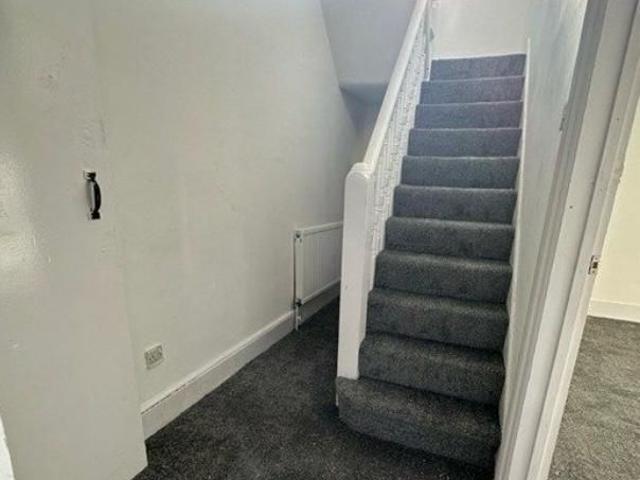 None, 3 bed maisonette to rent, £577 | PrimeLocation