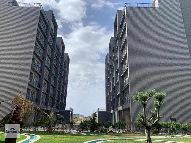 KATİP ÇELEBİ ÜNİV. KARŞISI SİTE İÇİNDE TERASLI SATILIK 1+1 DAİRE
