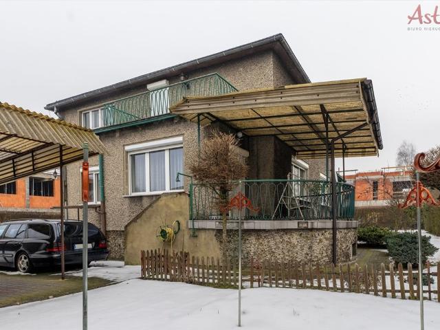 Przestronny dom 210 m² z ogrodem i budynkiem usługowym polecam!