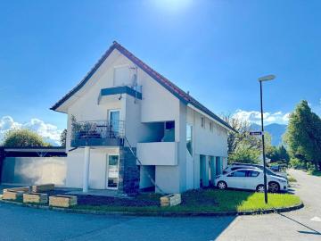 House for sale in 6830