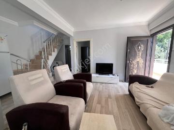 Kavuşturan Emlak'tan Güre'de Denize Yakın 2+1 Kiralık Dubleks