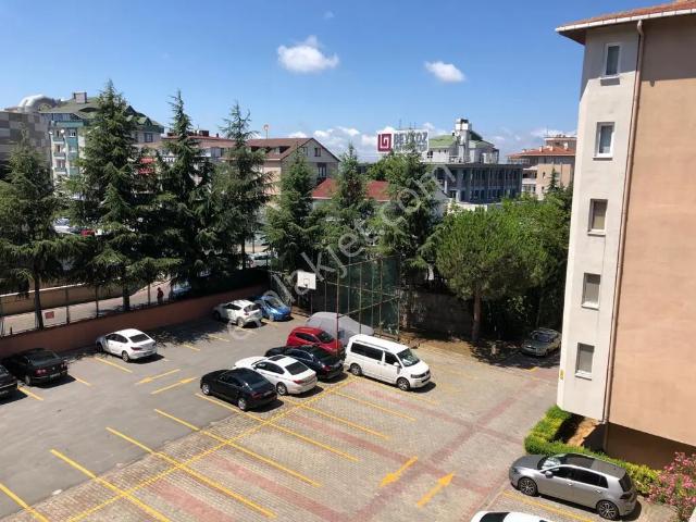 Kavacık Merkezde Sitede 125 M 3+1 Temiz Daire