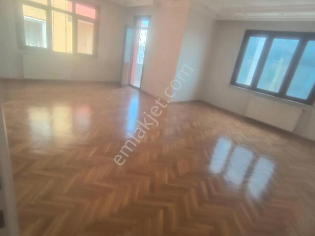 Kavacık Merkezde 170 M 3+1 Arakat Daire