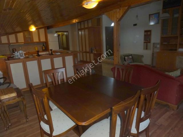 Kavacık Otağtepe Cafeye Yakin Eşyalı 120 M 2+1 Daire
