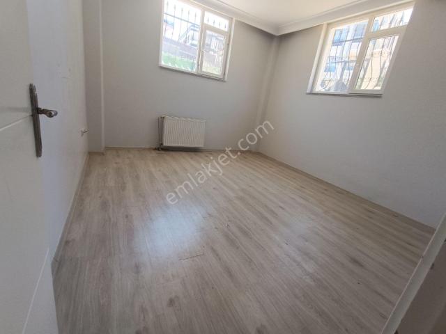 Kavaklı'da Kiralık 3+1 Bahçe Kat Daire