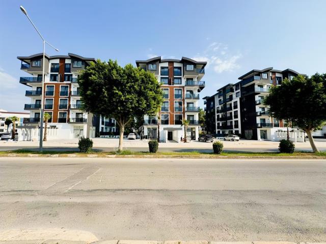 Kavaklıda Nova Rezidansta 2+1 Havuzlu Site Çam Ormanı Manzalı
