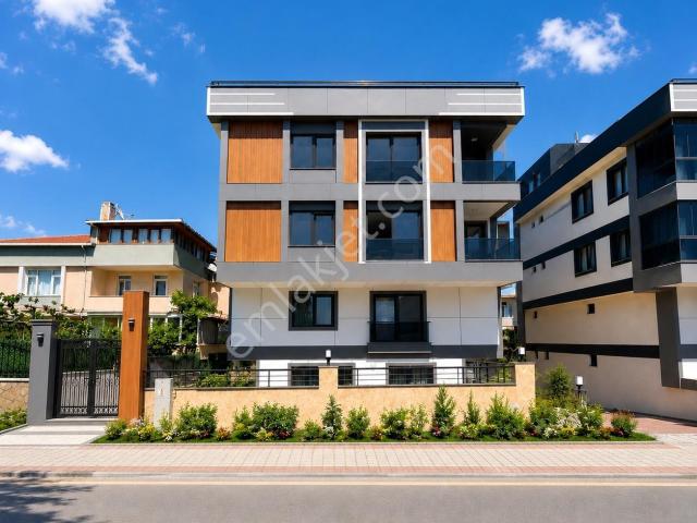 Kavaklı'dan Eşsiz Manzarası İle Taşınmaya Hazır Kiralık Daire !