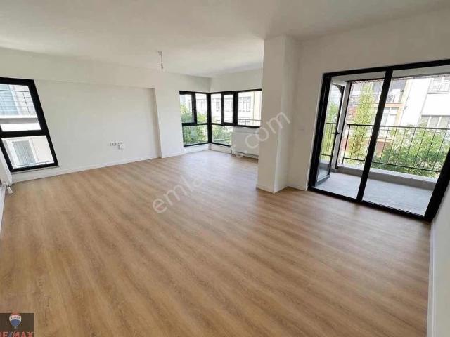 Kavaklıdere’de 2026 Yapımı 3+1 | 2 Banyolu | 3 Cepheli | Balkonlu 120 M² Daire