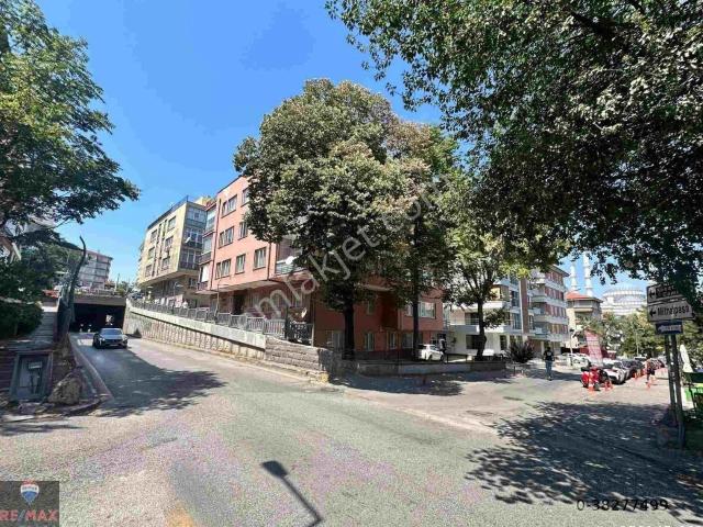 Kavaklıdere’de 3+2 | 135 M² Brüt | Balkonlu | Boş Kiralık Daire