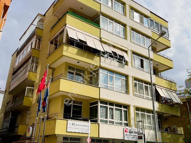 Kavaklıdere'de Asansörlü Lüx 4+1 Daire Fırsatı