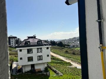 Kavaklı Sahil Bölgesinde Kiralık 3+2 Dubleks