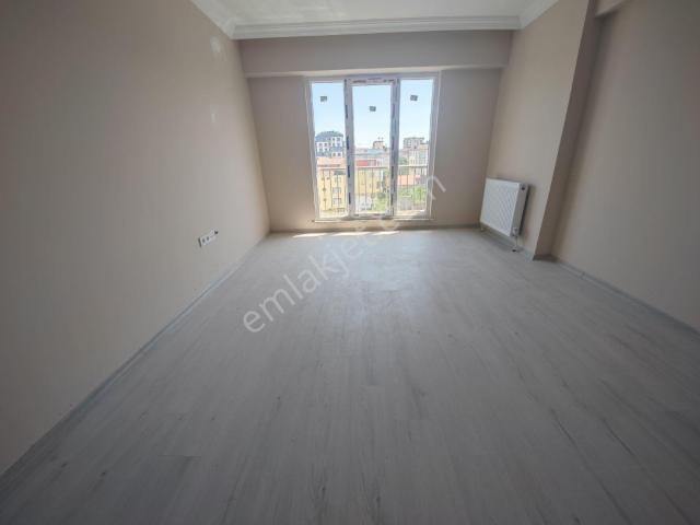 Kavakpınar Mah 7.kat 2+1 Sıfır Daire Asansörlü Otoparklı