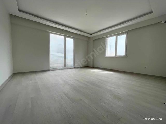 KAVAKPINAR MERKEZDE TEK DAİRE ÜZERİ SIFIR 3+1 KONUT
