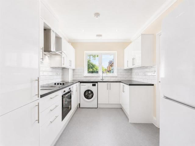 Kavan Gardens, Cranford, TW5