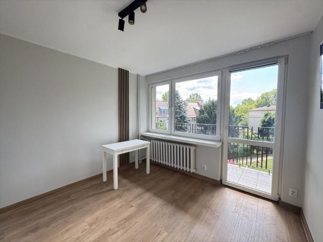 Kawalerka 19,8 m² na Saskiej Kępie z balkonem