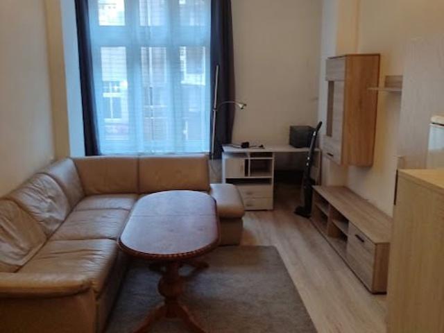 Na wynajem przestronna kawalerka 21 m² w centrum Chorzowa