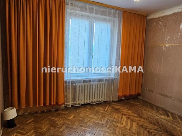 Zapraszam do kawalerki 29,64 m² z komórką do remontu w Bielsko Bałej