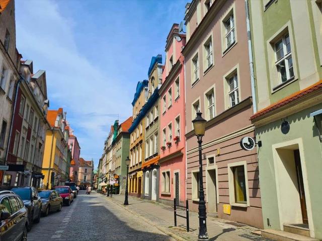 Kawalerka 30 m² z parkingiem w centrum Poznania
