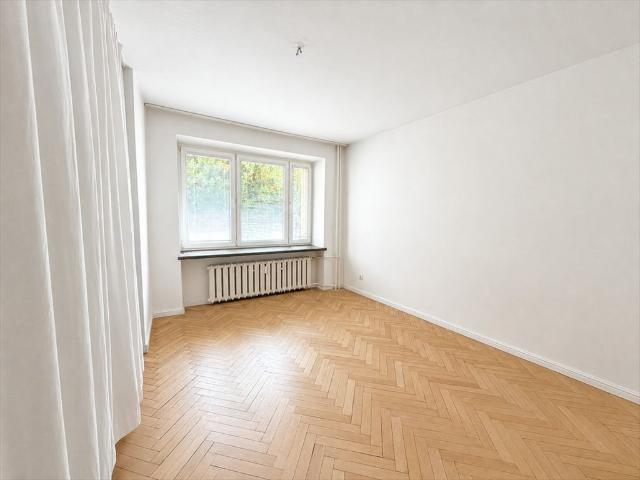 Kawalerka 31,3 m² na Starym Mieście polecam!