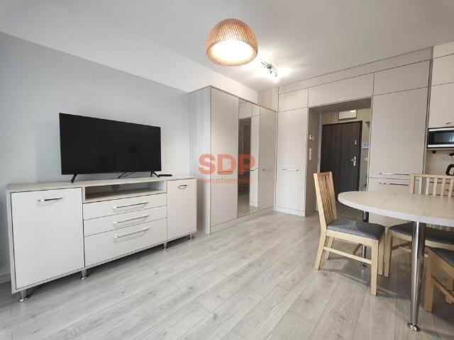 Kawalerka 32 m² | Duży balkon | Miejsce parkingowe | Muchobór Wielki